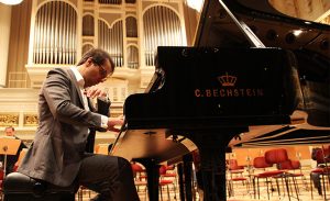 How To Choose A Good German Piano Shop in Singapore