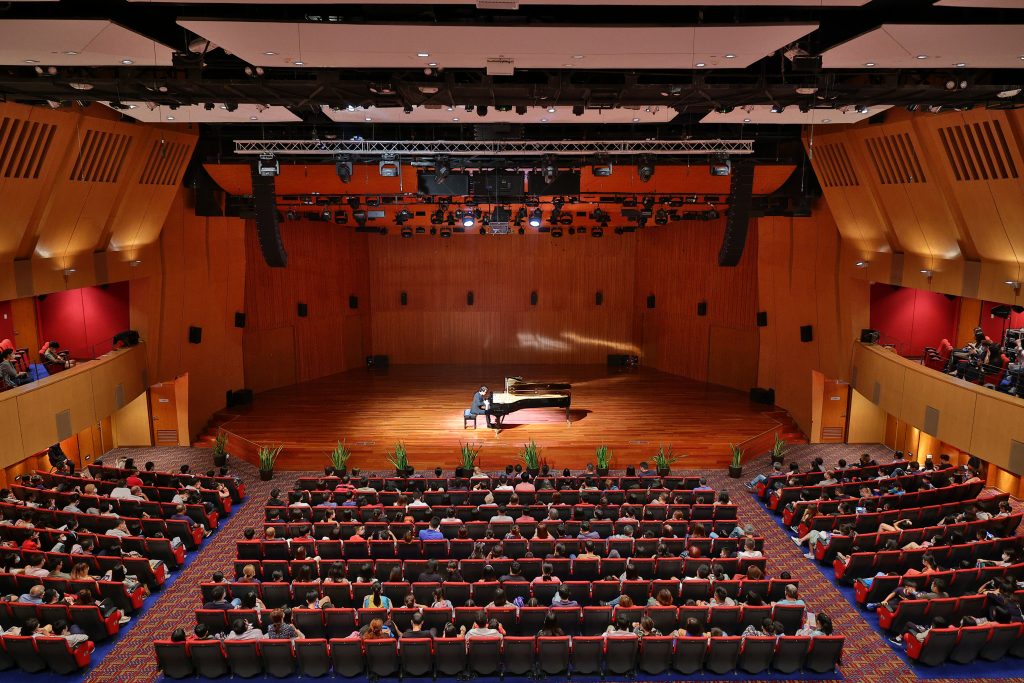 Haiou Zhang’s Dawn and Sublimation –  Transcendence to Serenity