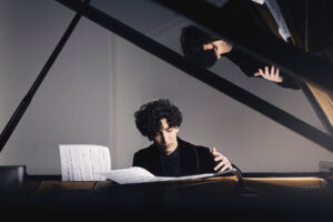 Award-Winning Pianist Roman Borisov Marks His Asia Debut in Singapore this August