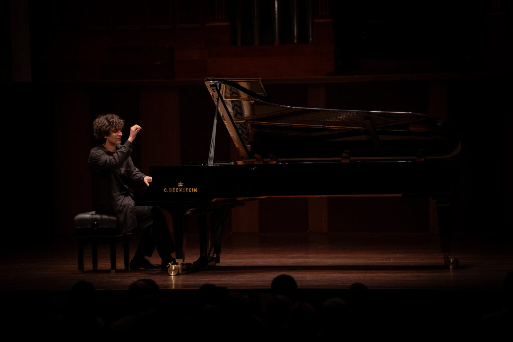 A Night to Remember: Roman Borisov’s Asia Debut at Victoria Concert Hall